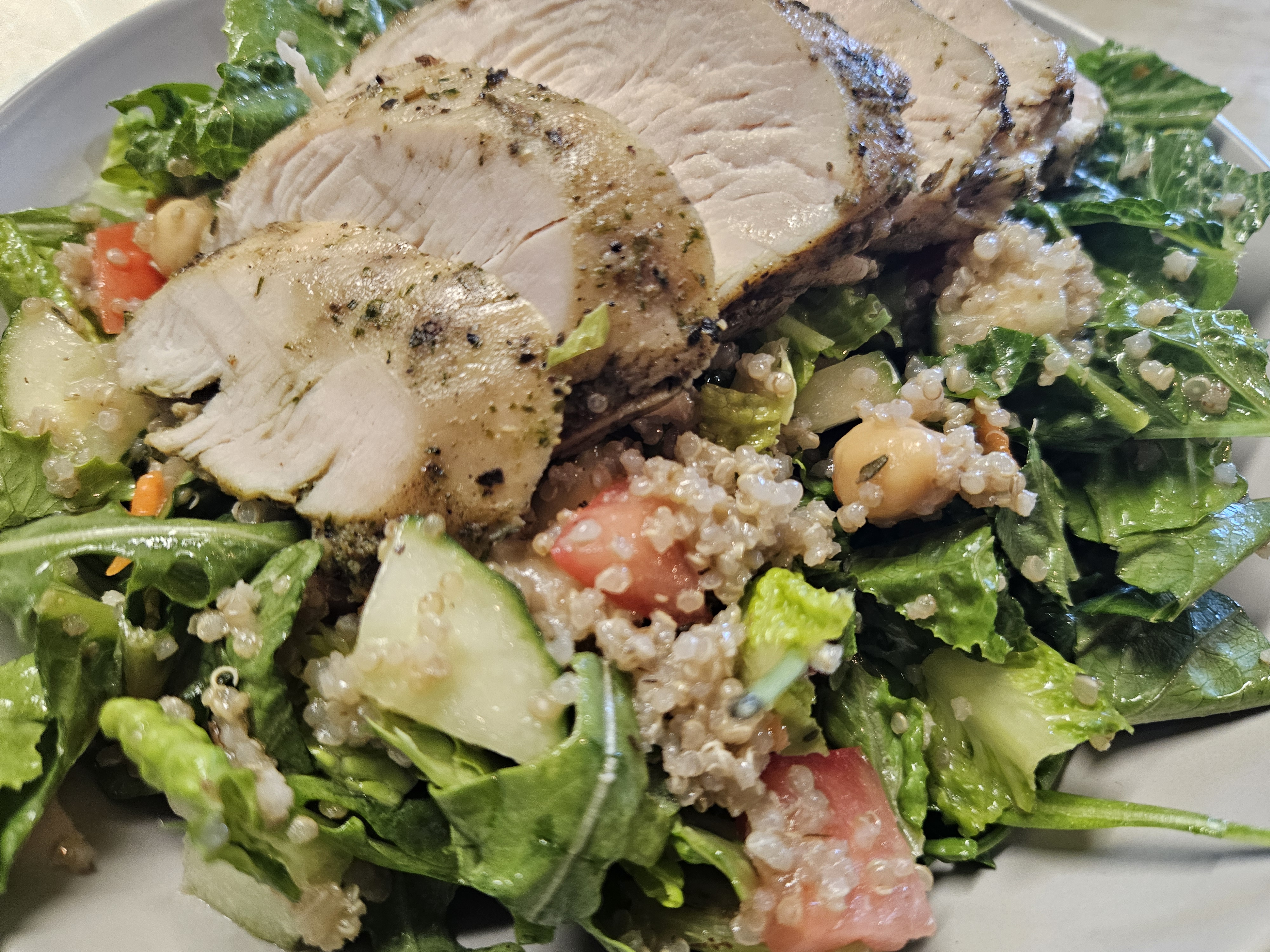 Roast Chicken Quinoa Salad at Nerdateria